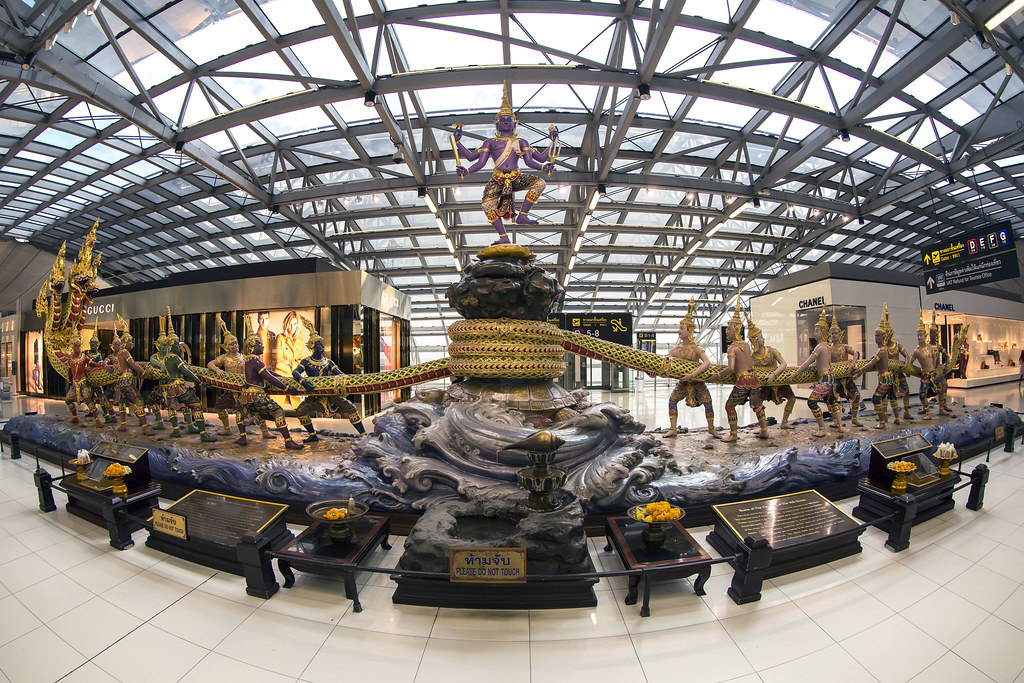 பாற்கடலைக் கடைதல்